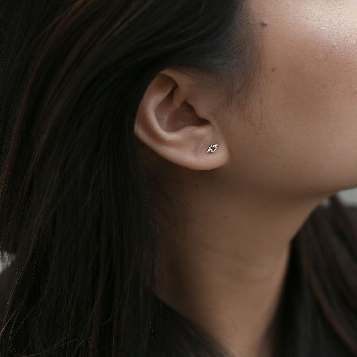 Evil Eye Threaded Flat Back Earring
